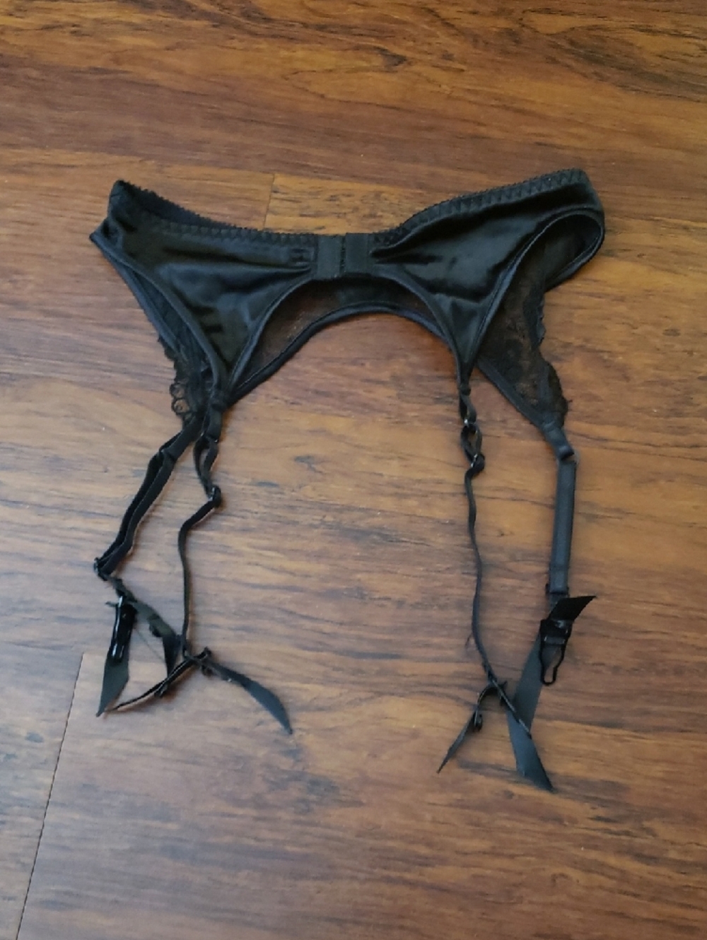 Nordstrom Black Lace Garter Belt with Bow Accents Size S - Picture 4 of 4
